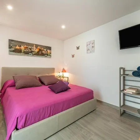 Holiday home Villetta Rosetta